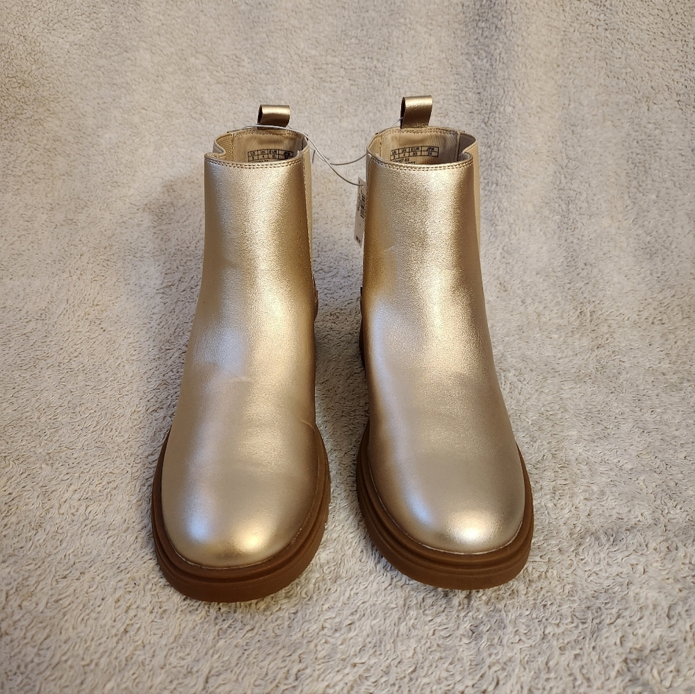 GAP Chelsea Boots - Picture 4 of 6